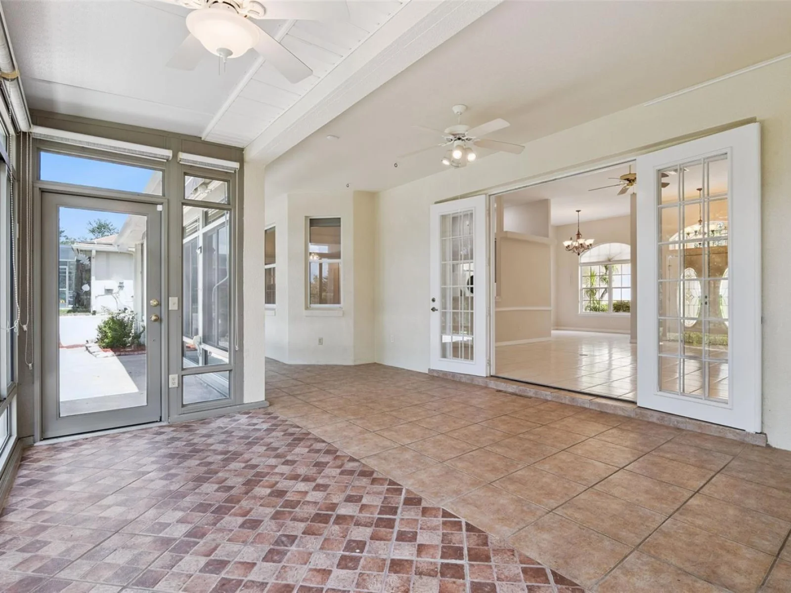 10308 CALLE DE FLORES DR, CLERMONT, FL — photo 42