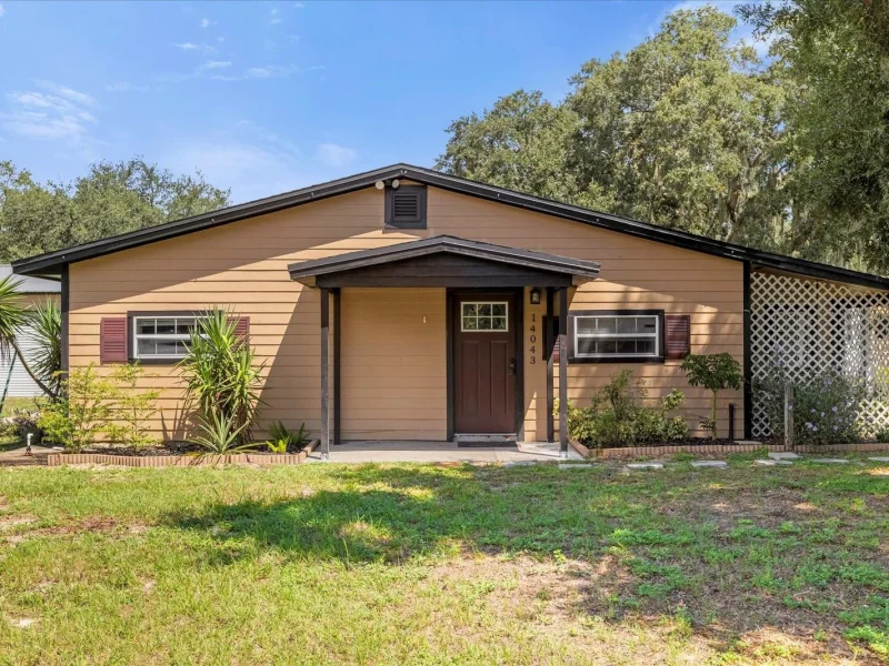 14043 TENNESSEE AVE, ASTATULA, FL