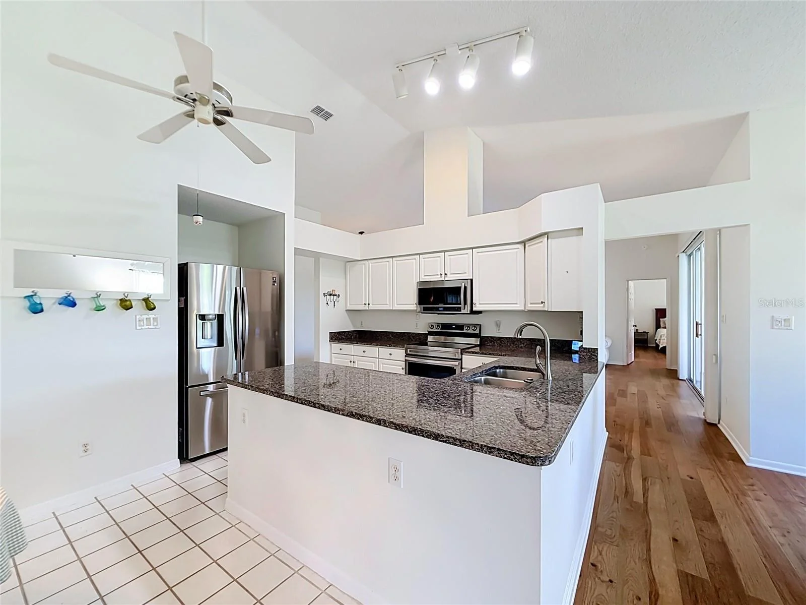 25106 MERIWEATHER RD, LEESBURG, FL — photo 16