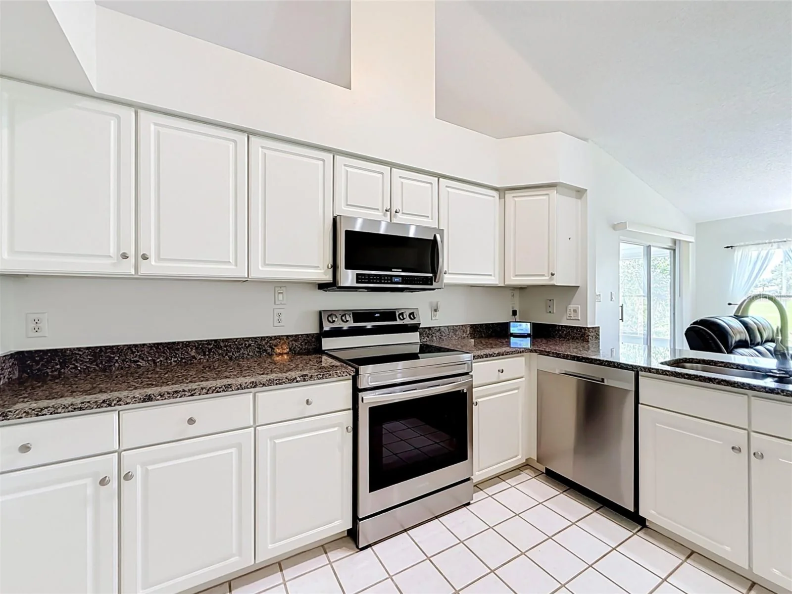 25106 MERIWEATHER RD, LEESBURG, FL — photo 19