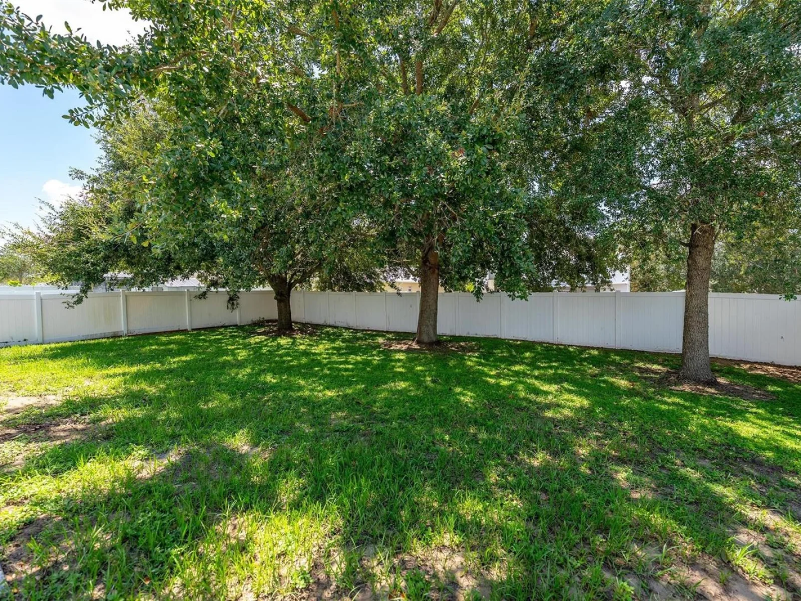2417 SANDRIDGE CIR, EUSTIS, FL — photo 44