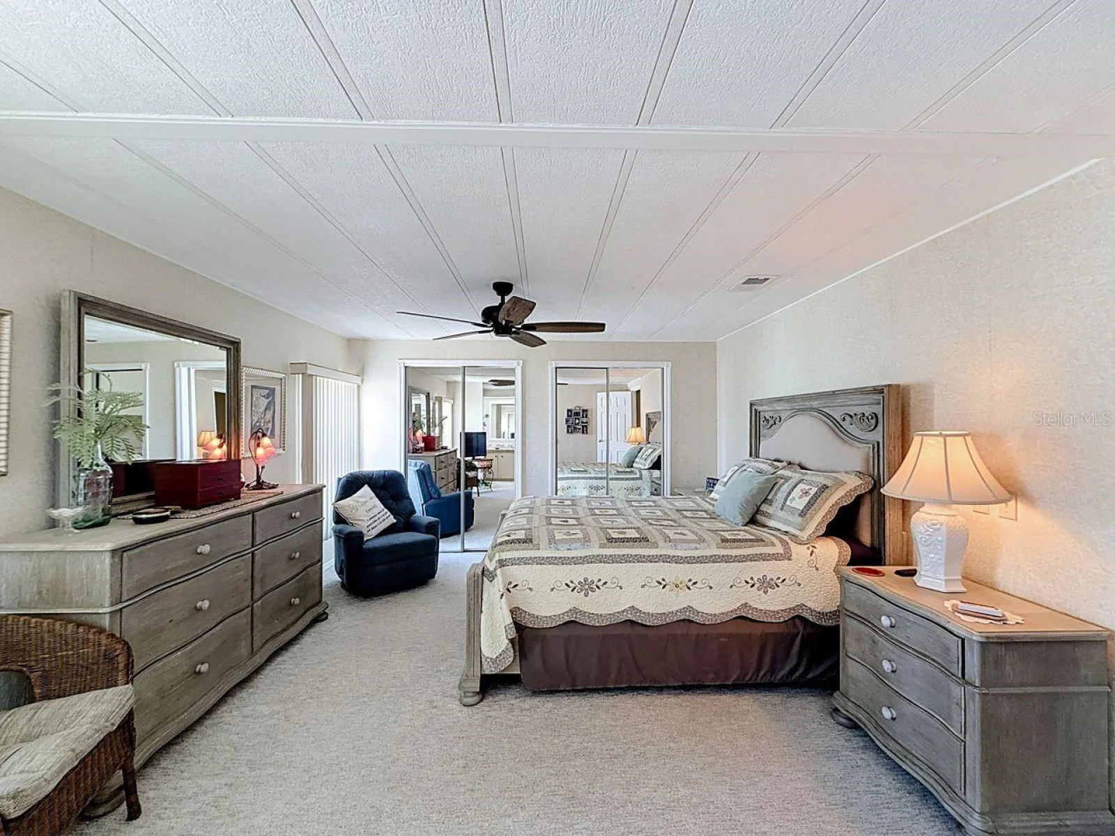 1561 APACHE CIR, TAVARES, FL — photo 22