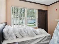 201 ROSEFIELD AVE — photo 12