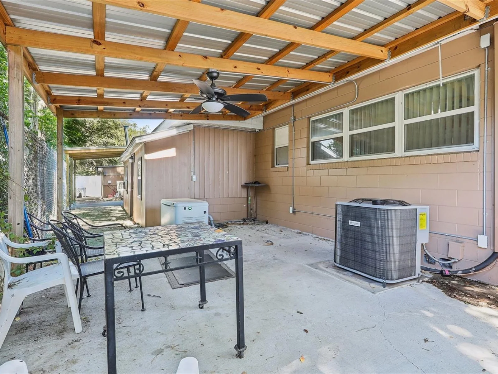 201 ROSEFIELD AVE, LEESBURG, FL — photo 35