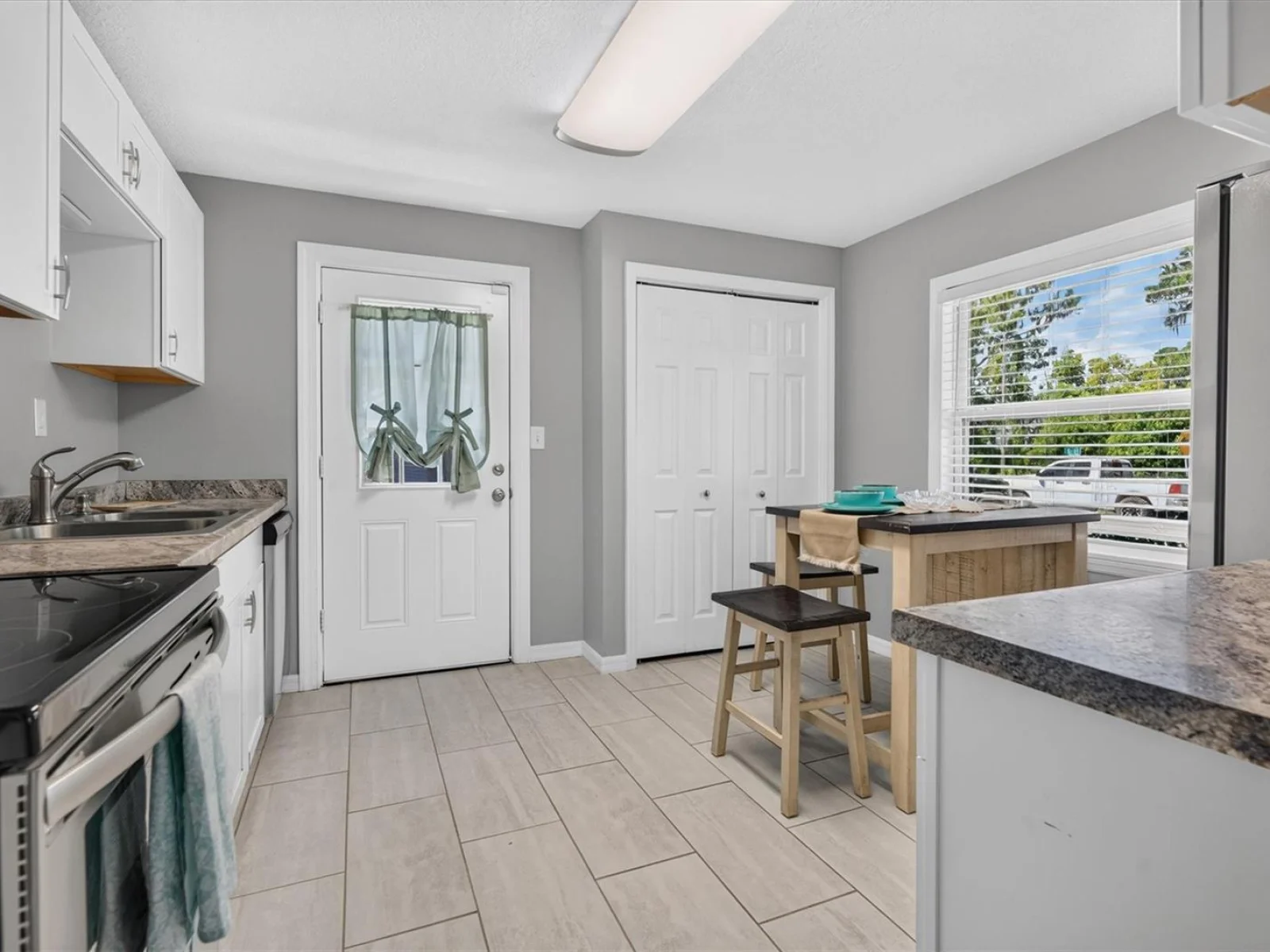803 KING ST, EUSTIS, FL — photo 7