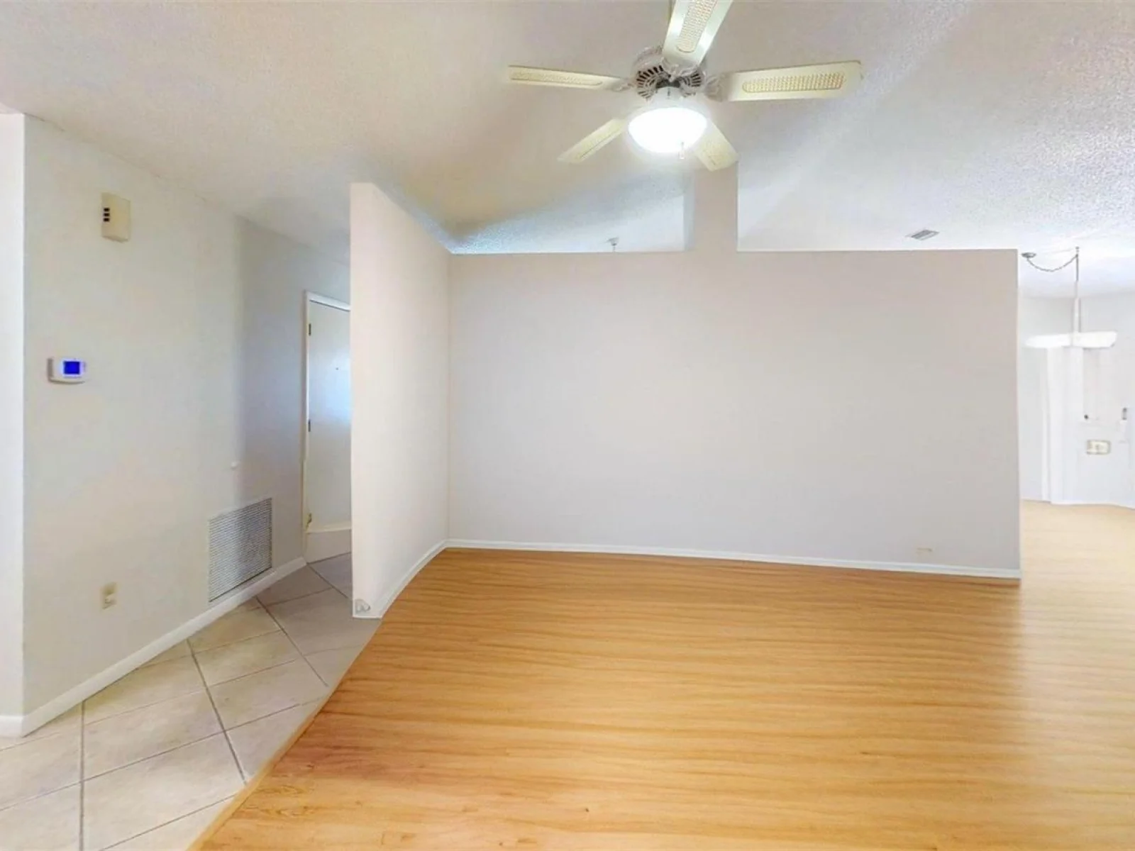 1410 NEW ABBEY AVE, LEESBURG, FL — photo 3