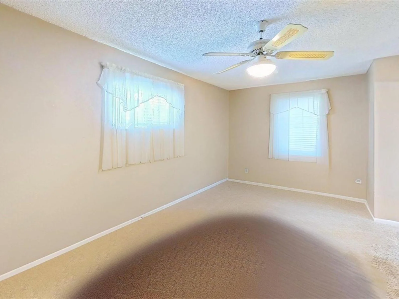 1410 NEW ABBEY AVE, LEESBURG, FL — photo 32