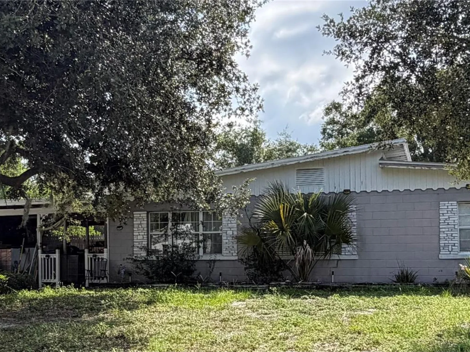 809 DONNELLY ST, EUSTIS, FL — photo 1