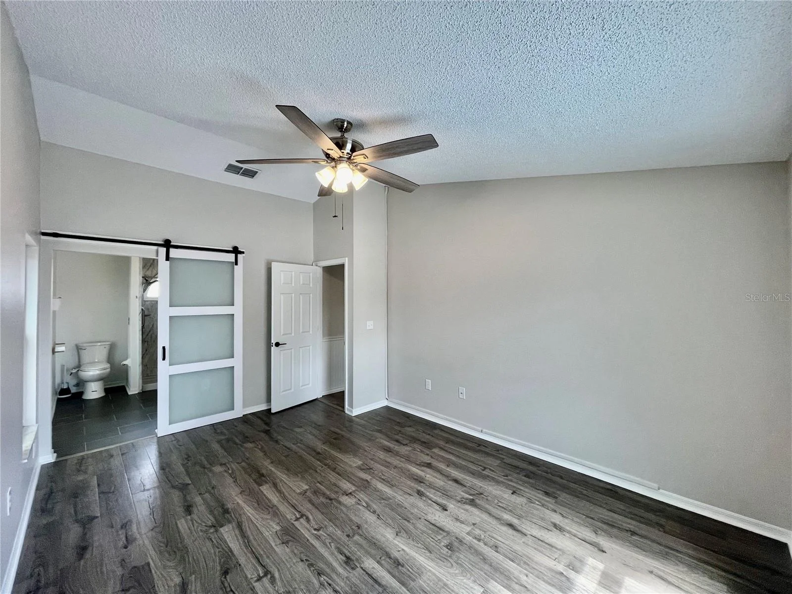 2205 PINK GRAPEFRUIT TRL, CLERMONT, FL — photo 12