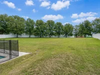 10105 LENOX ST — photo 33