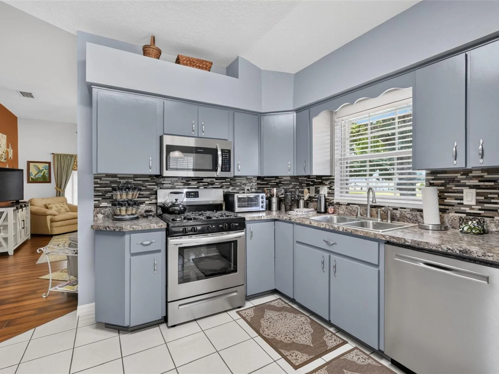 5704 KING JAMES AVE, LEESBURG, FL — photo 26
