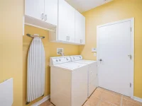 7004 PINE HOLLOW DR — photo 40