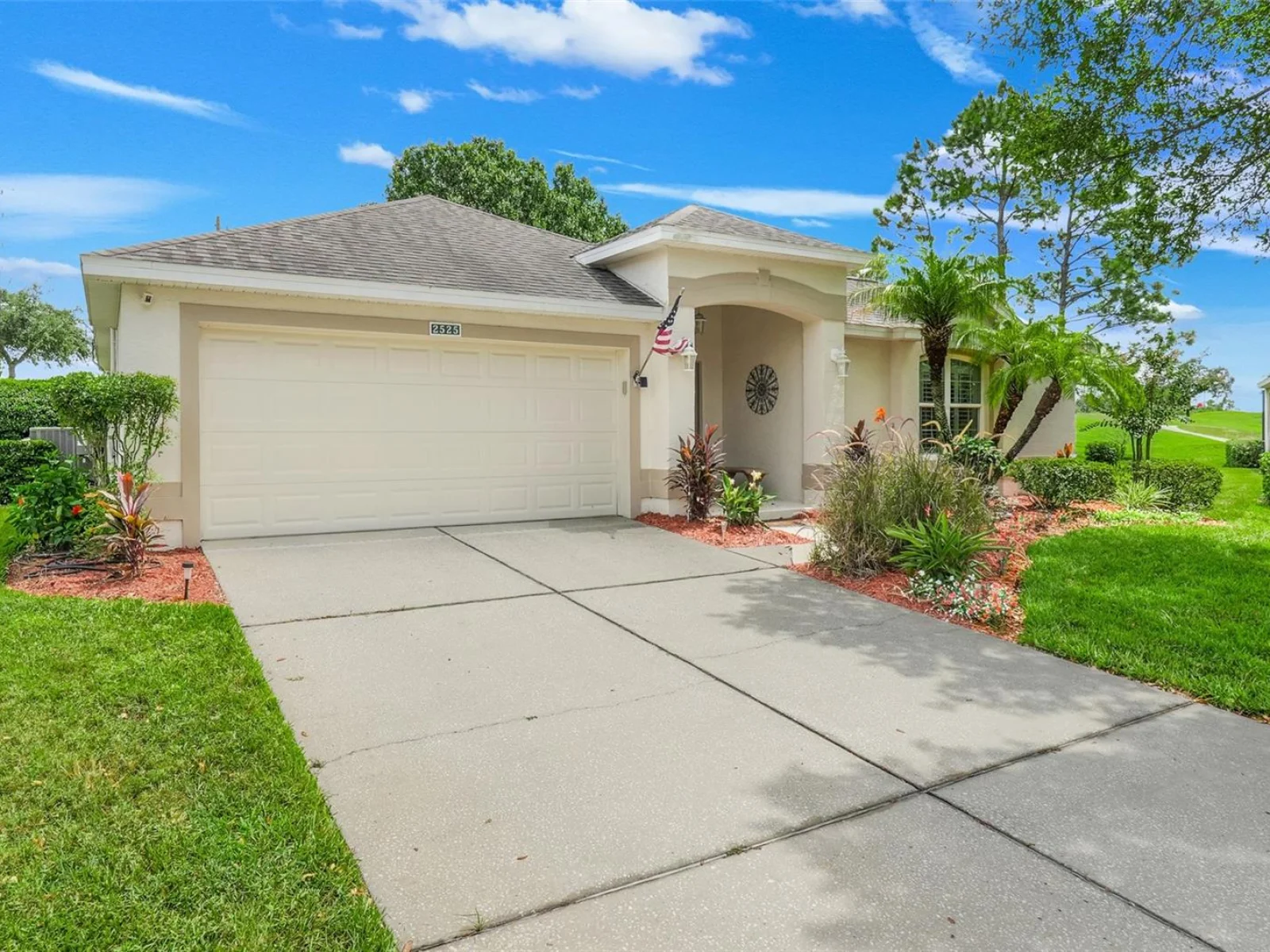 2525 NEW CASTLE CT, CLERMONT, FL — photo 4