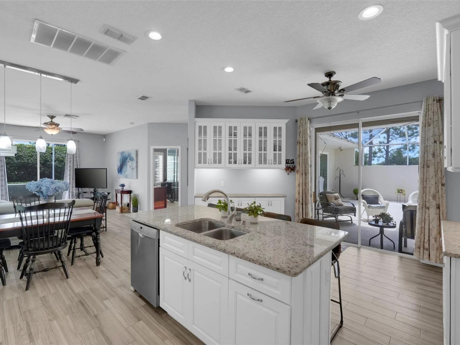 2525 NEW CASTLE CT, CLERMONT, FL — photo 18