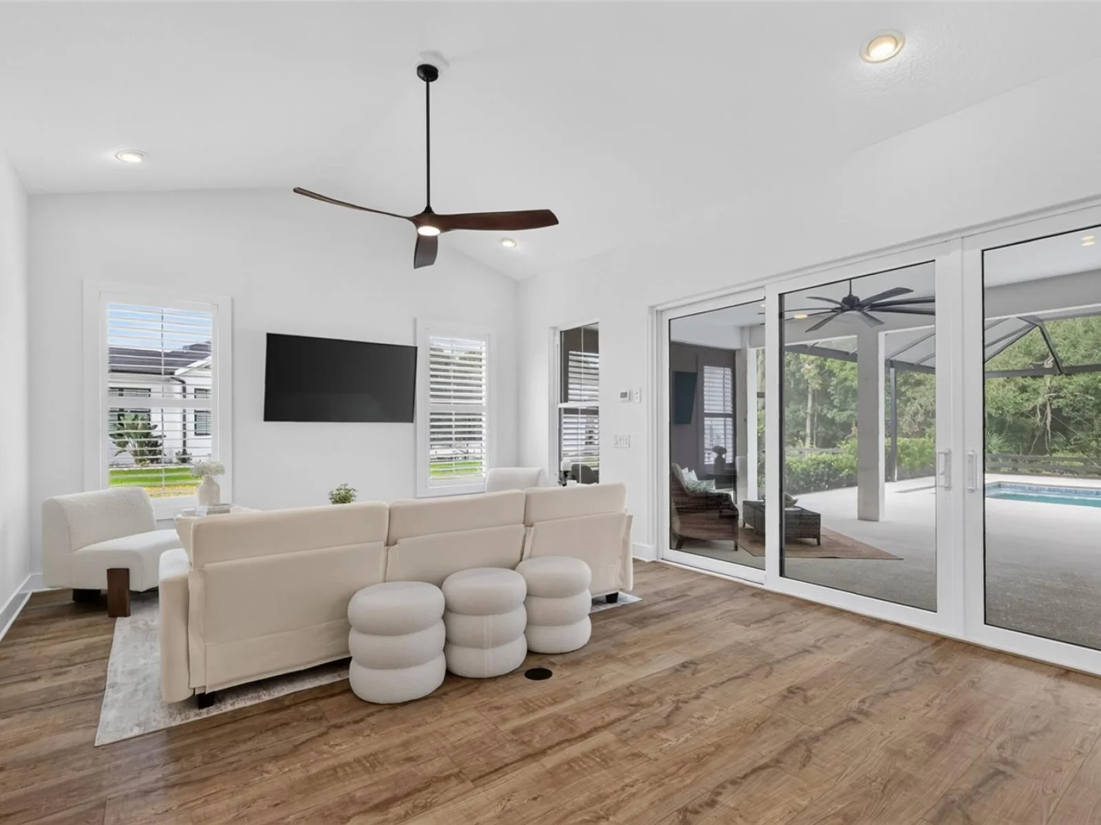 724 SHIVERS LOOP, THE VILLAGES, FL — photo 11