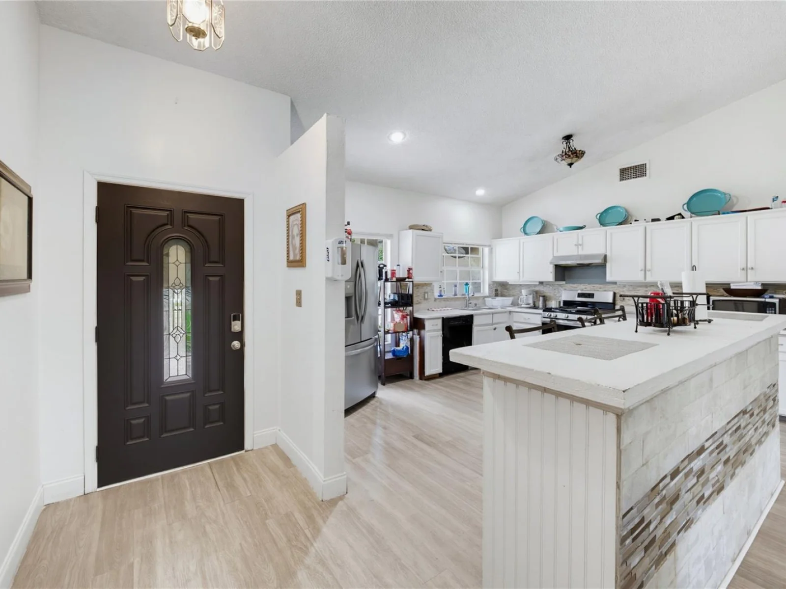 15904 LAKE ORIENTA CT, CLERMONT, FL — photo 8