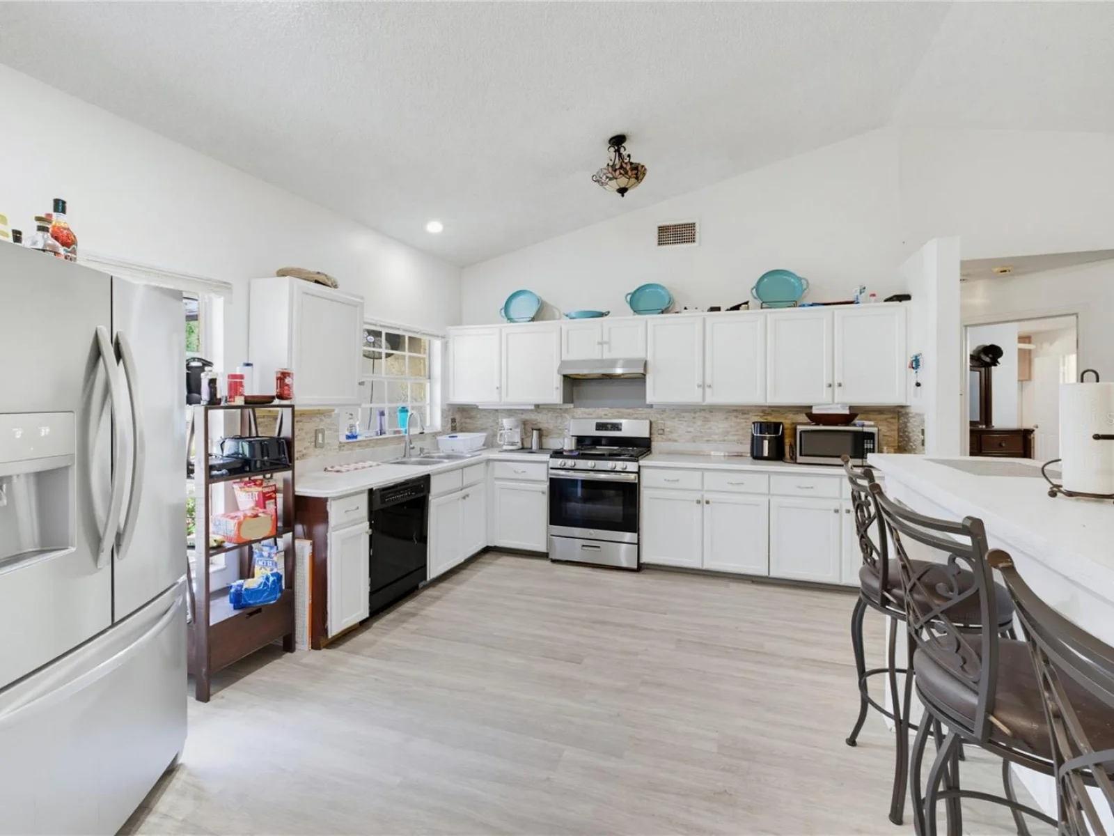 15904 LAKE ORIENTA CT, CLERMONT, FL — photo 11