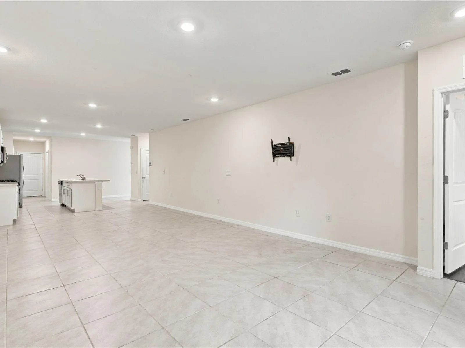 20043 ROYAL TERN CT, LEESBURG, FL — photo 18