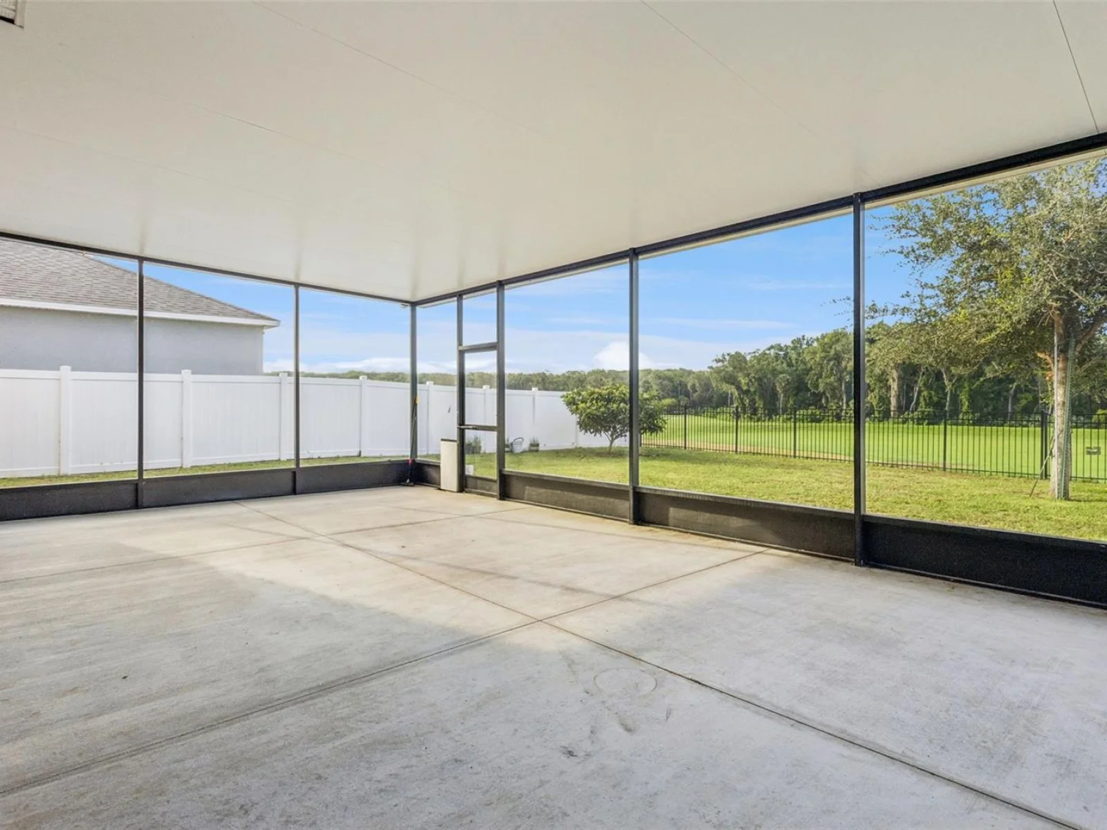 29505 CASPIAN ST, LEESBURG, FL — photo 27