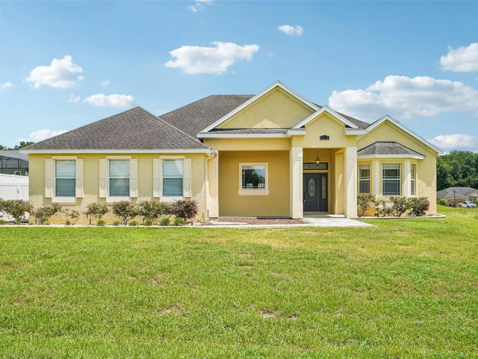 1113 MYRTLE BREEZES CT, FRUITLAND PARK, FL — photo 1