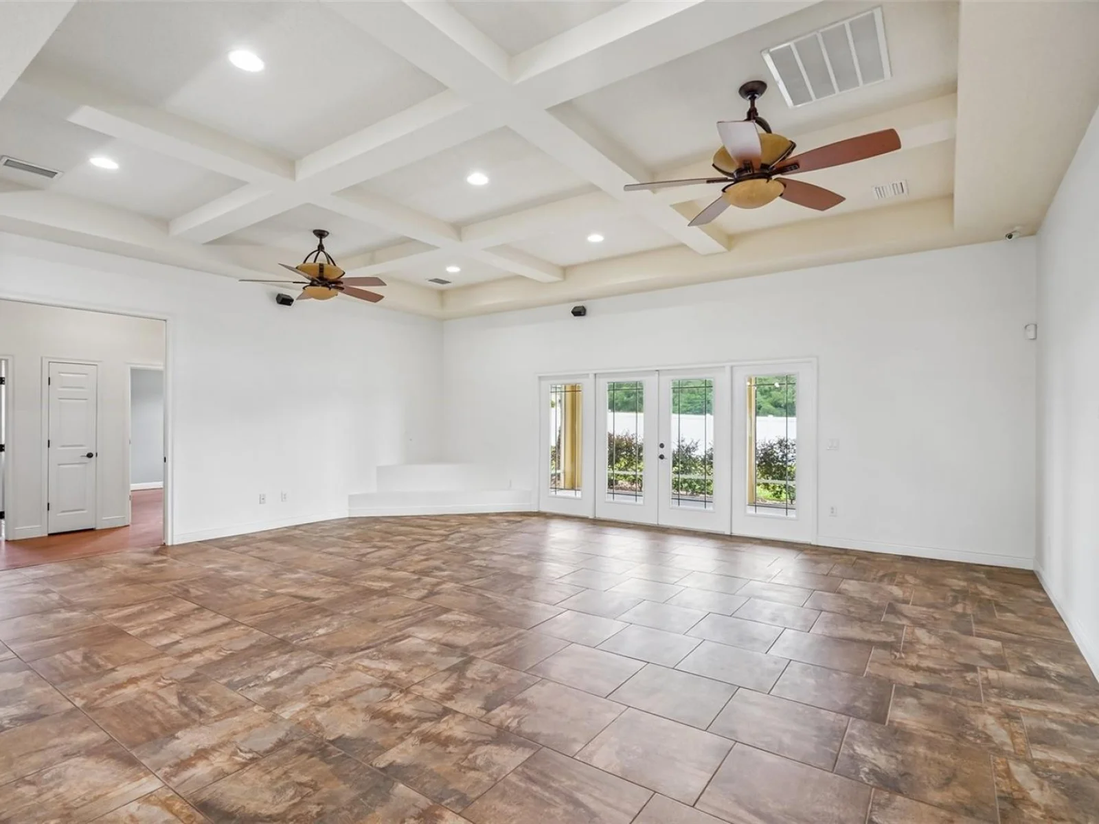 1113 MYRTLE BREEZES CT, FRUITLAND PARK, FL — photo 7