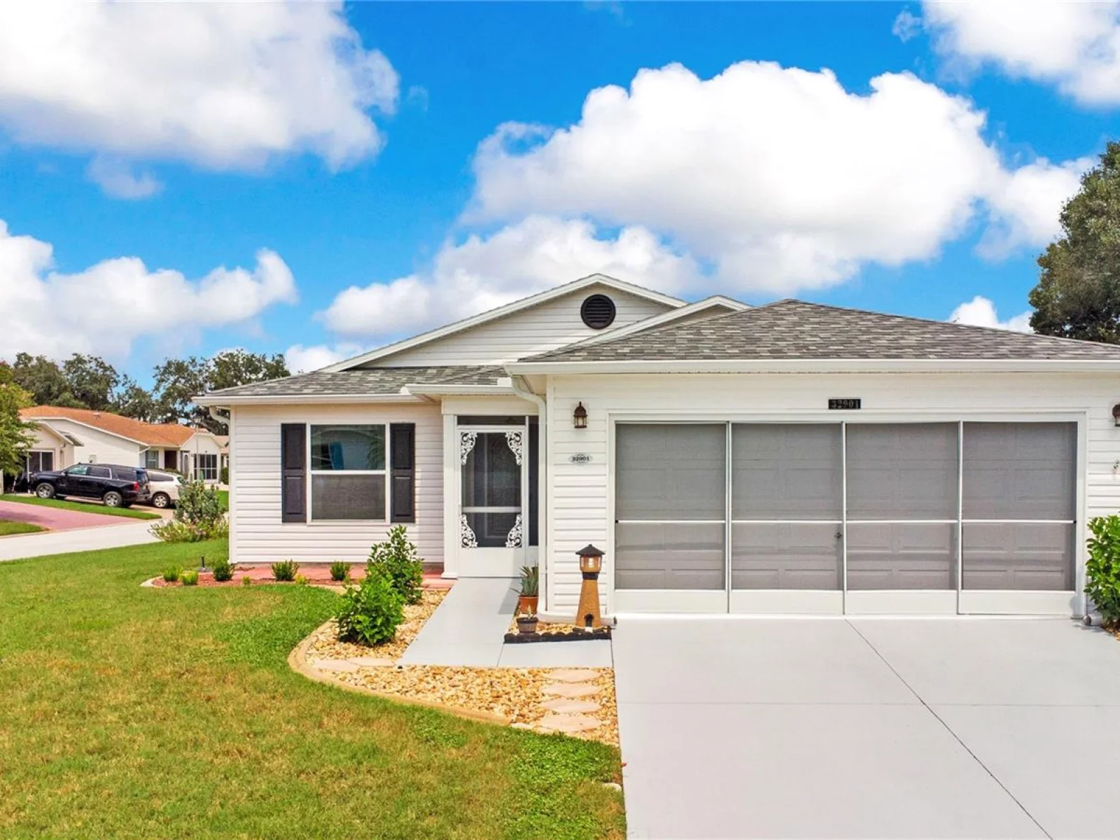32901 ENCHANTED OAKS LANE, LEESBURG, FL — photo 1