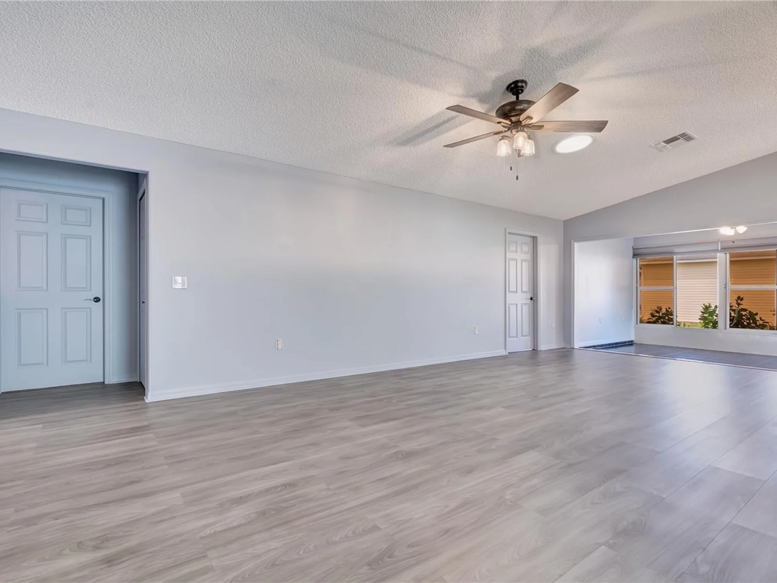 32901 ENCHANTED OAKS LANE, LEESBURG, FL — photo 11