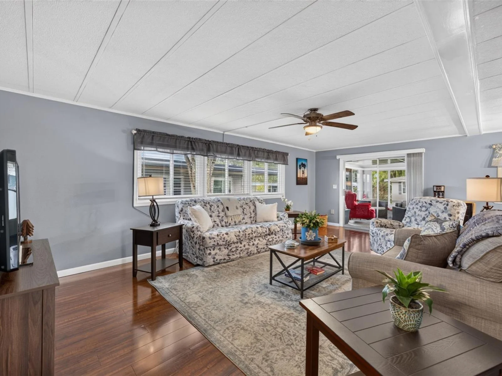 219 PARADISE S, LEESBURG, FL — photo 17