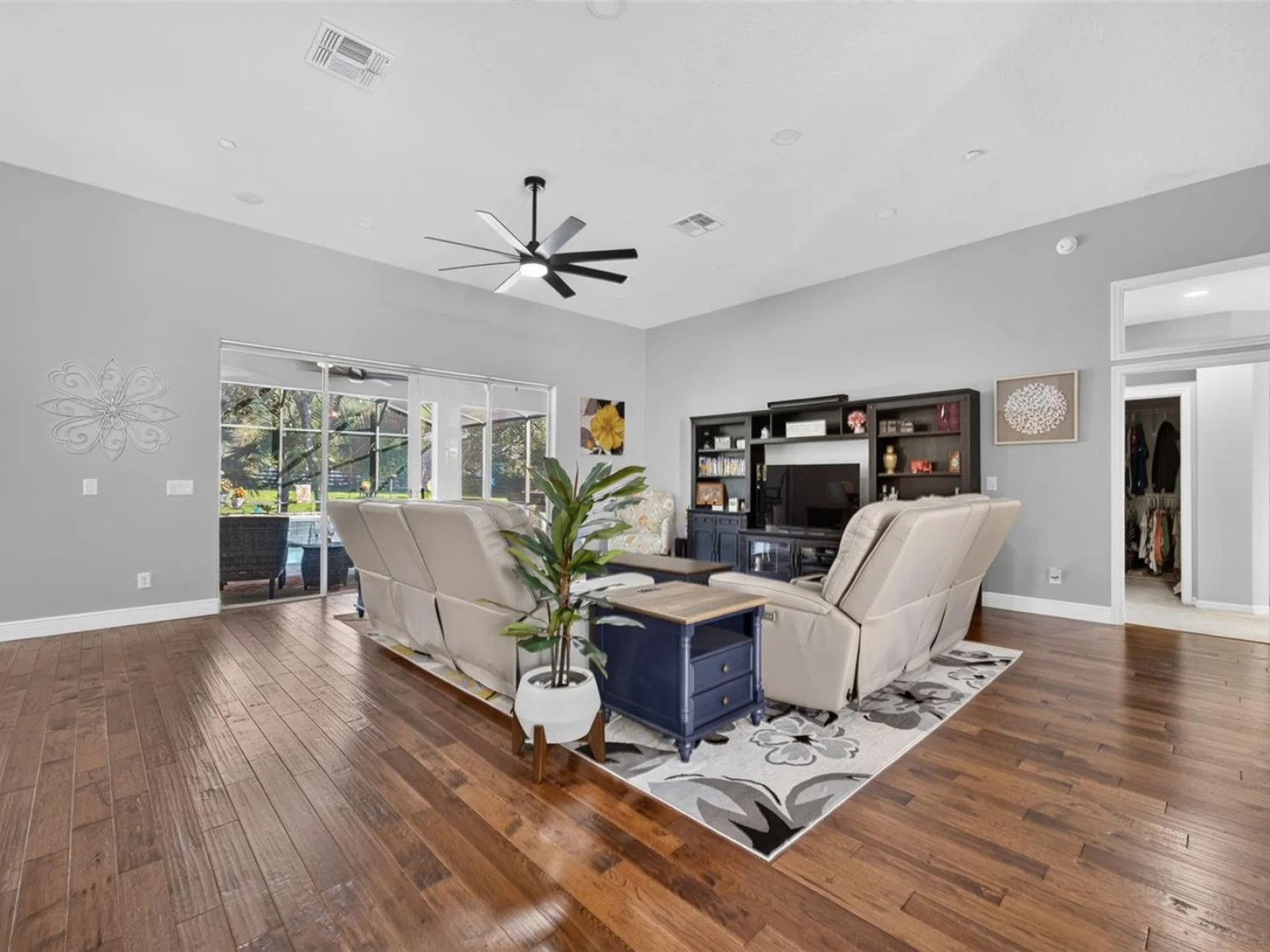 25013 DERBY DR, SORRENTO, FL — photo 9