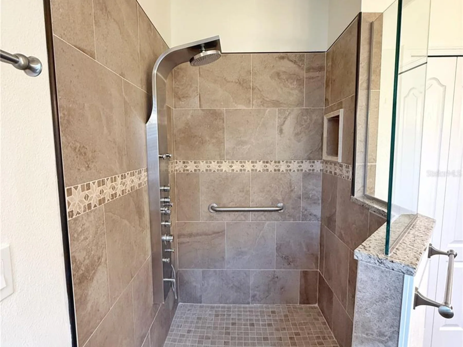 3766 AVON CT, CLERMONT, FL — photo 26