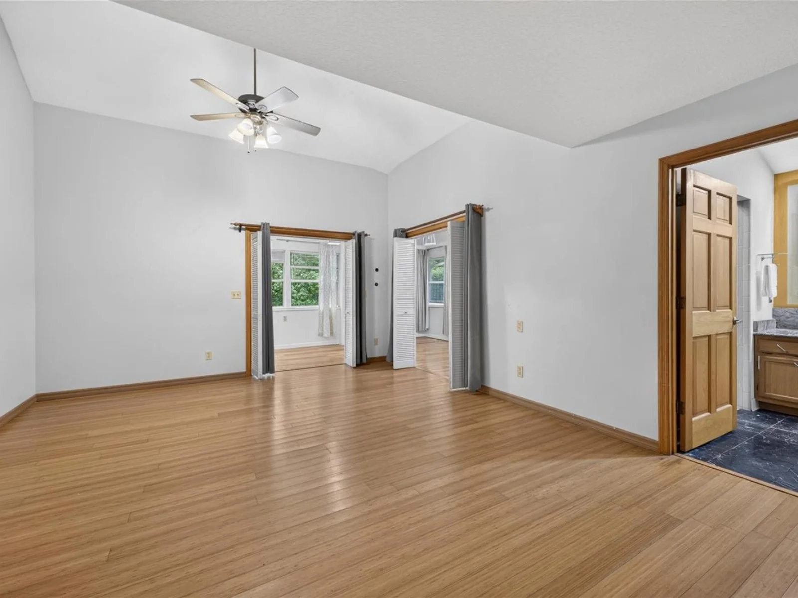 25717 TROON AVE, SORRENTO, FL — photo 16