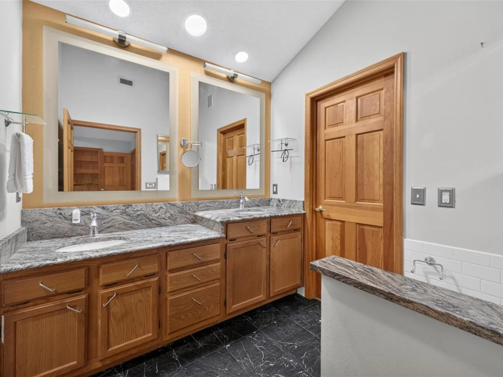 25717 TROON AVE, SORRENTO, FL — photo 17