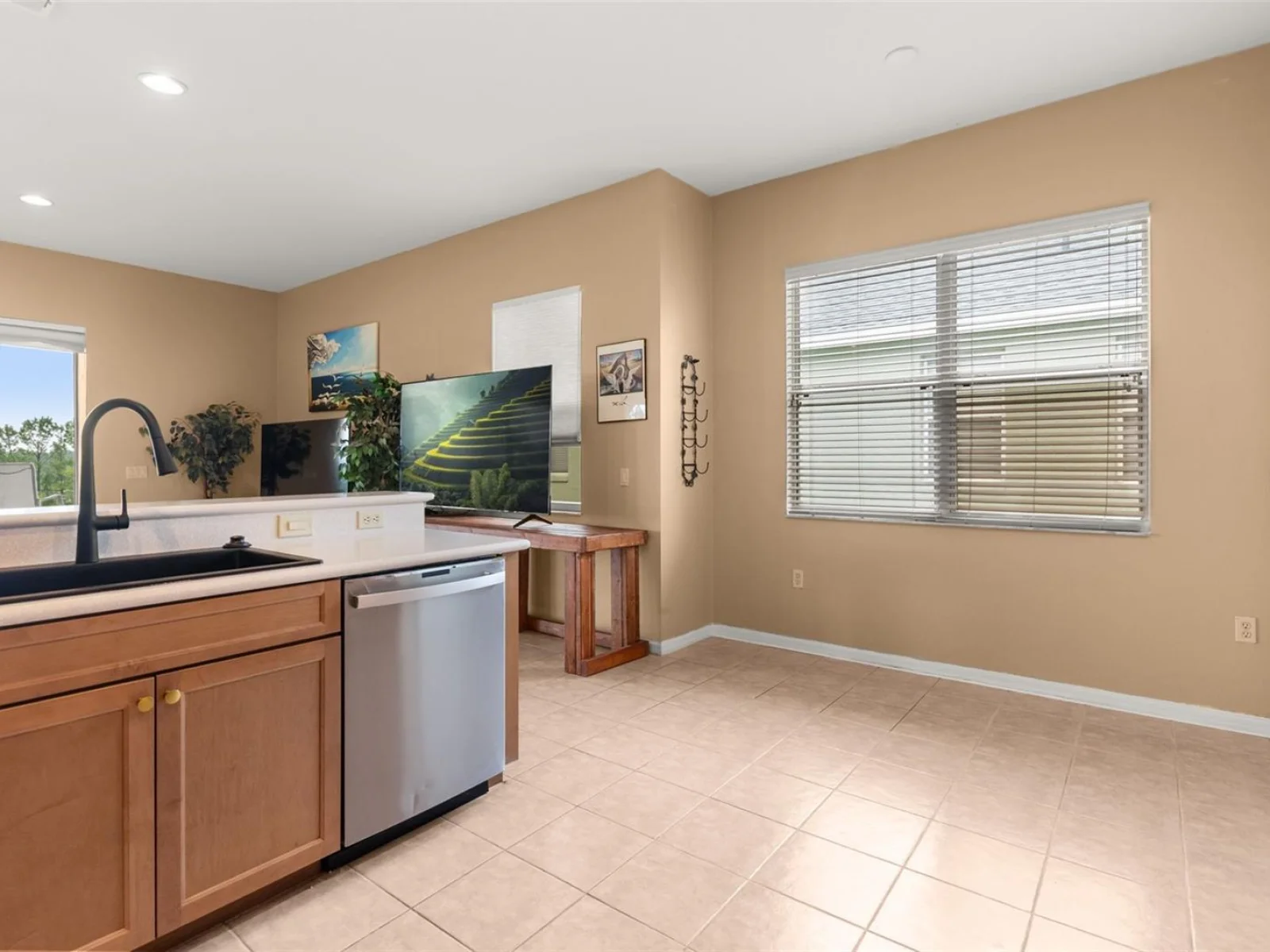 2390 CALEDONIAN ST, CLERMONT, FL — photo 4