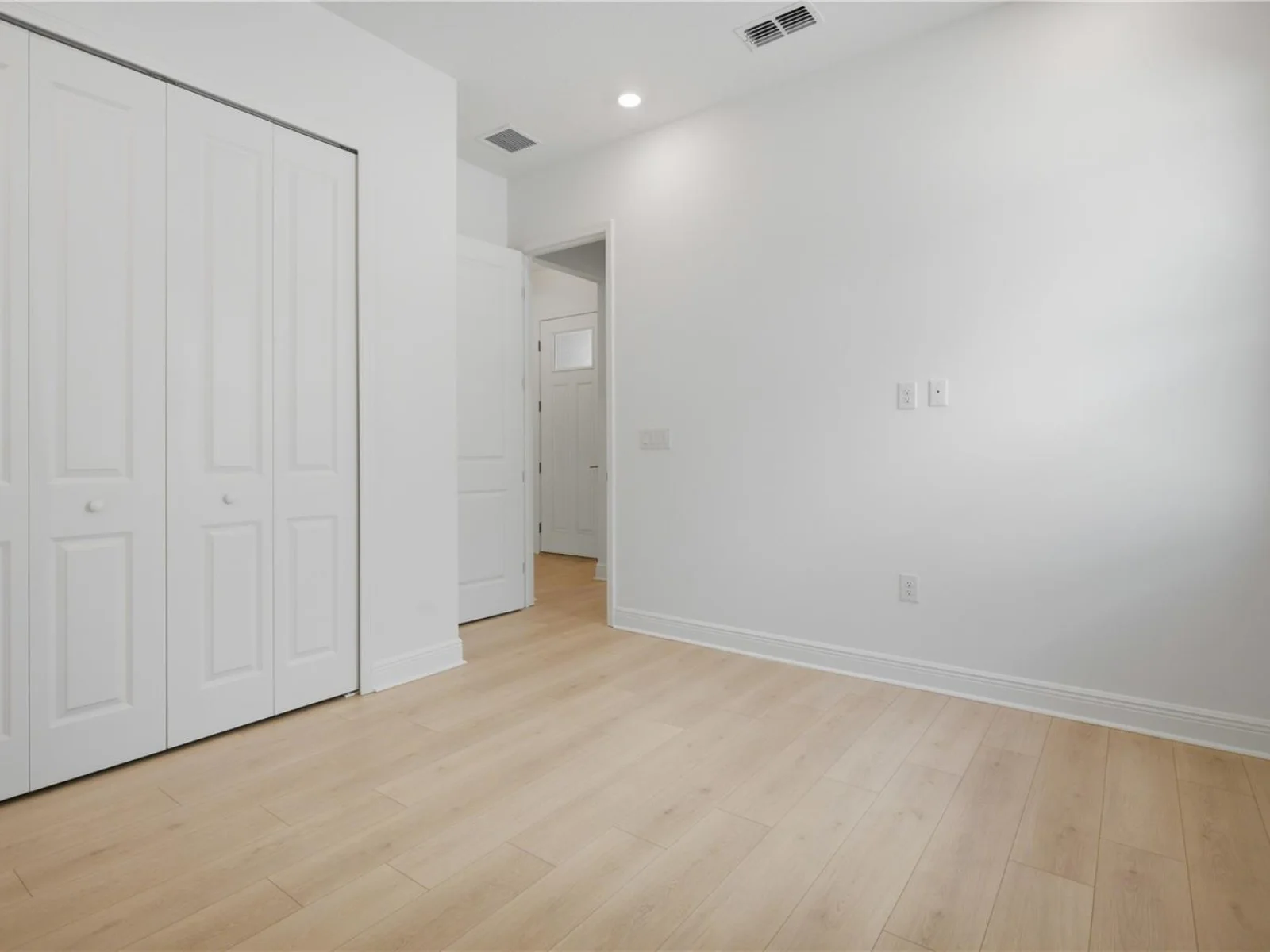 16114 VOLTERRA PT, BELLA COLLINA, FL — photo 26