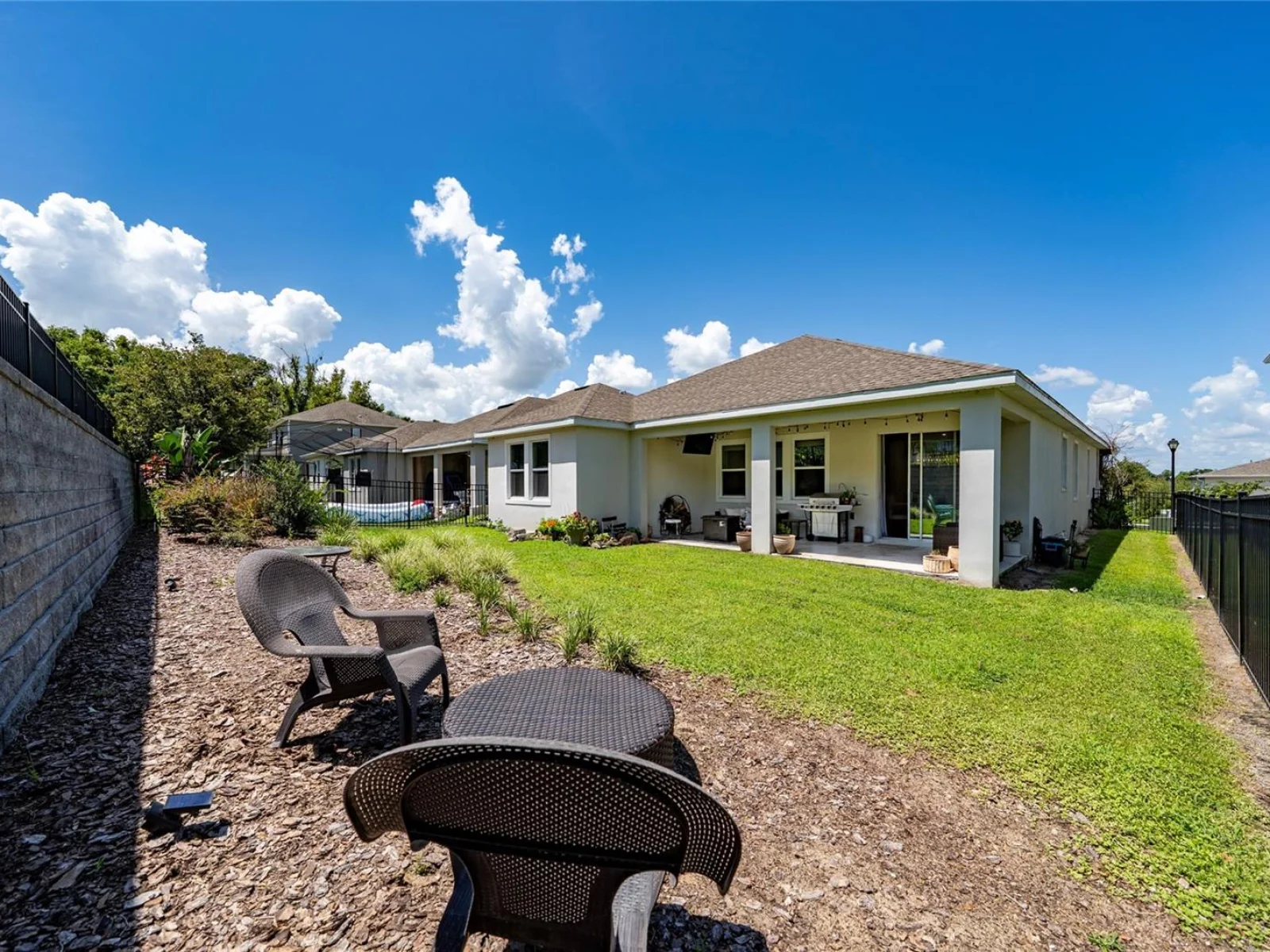 1211 DORA PARC LN, MOUNT DORA, FL — photo 40
