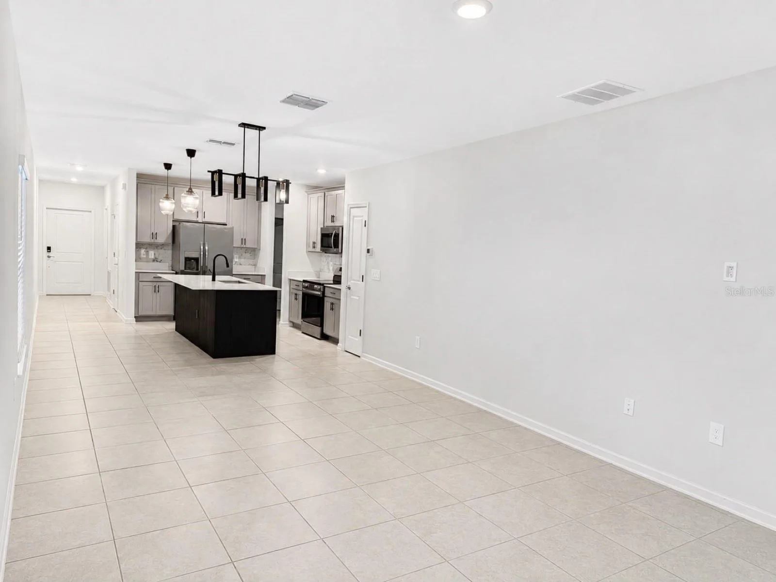 3049 ARMSTRONG AVE, CLERMONT, FL — photo 3