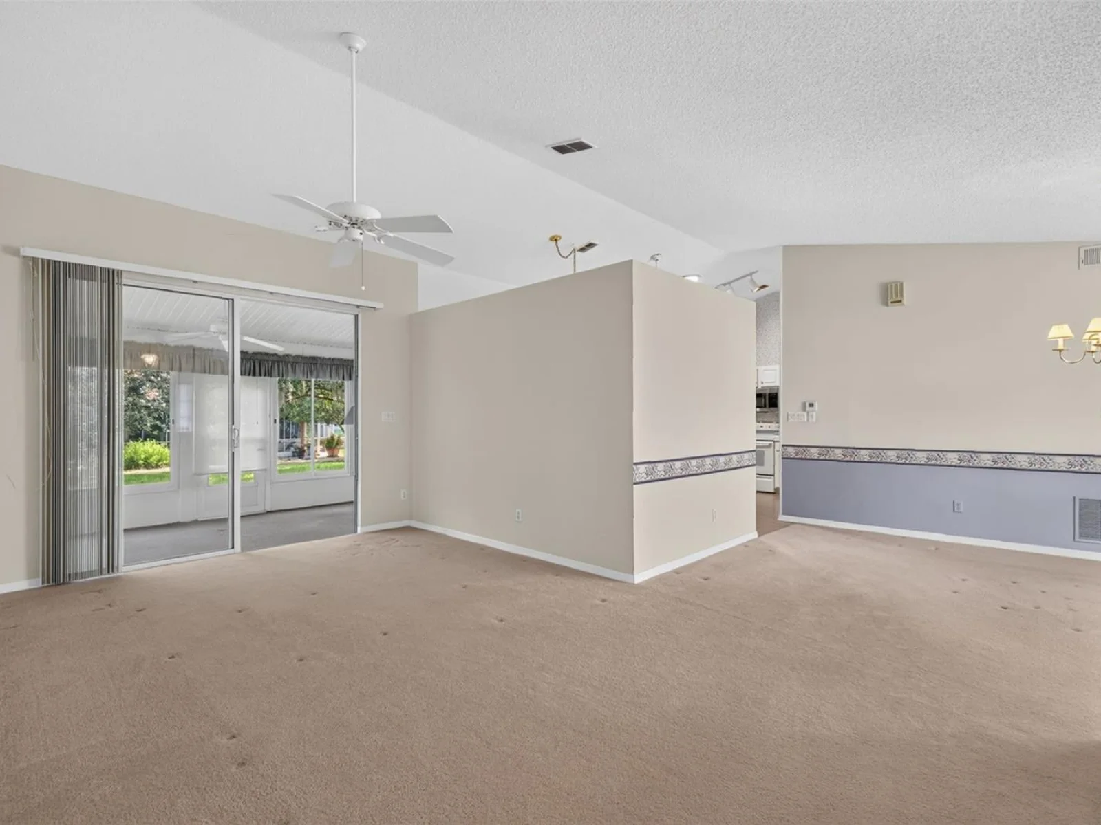 25042 RIVERWALK DR, LEESBURG, FL — photo 5