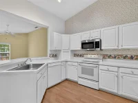 25042 RIVERWALK DR — photo 13