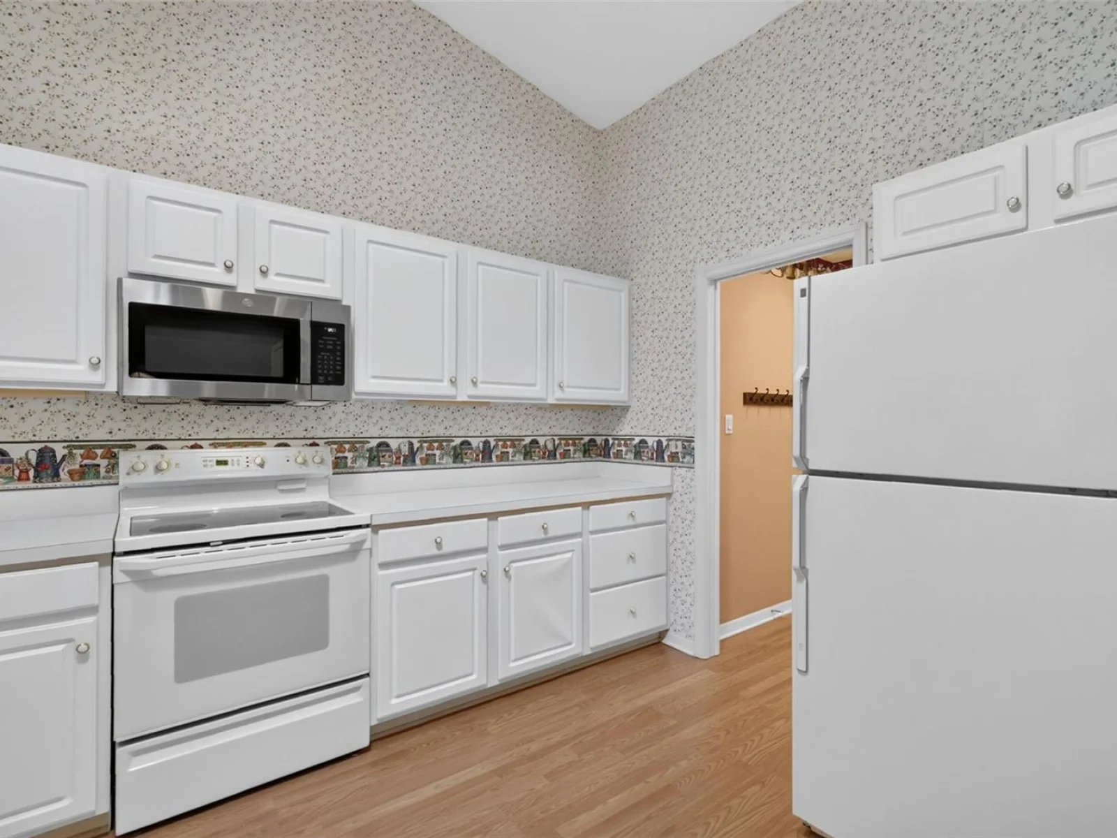 25042 RIVERWALK DR, LEESBURG, FL — photo 14