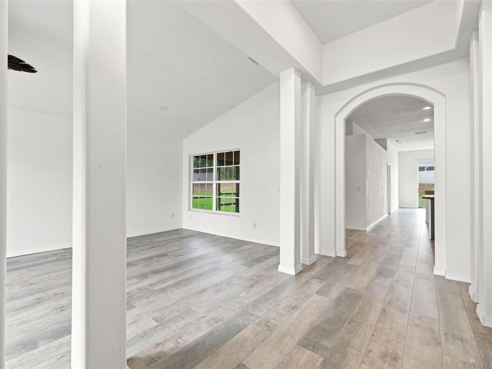 2247 MAJESTIC EAGLE CIR, CLERMONT, FL — photo 3