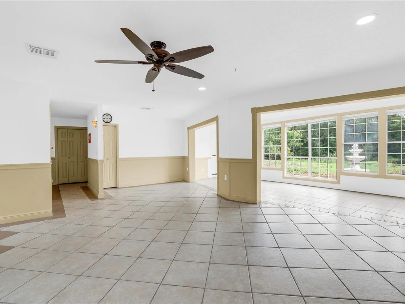 507 PHYLLIS CIR, EUSTIS, FL — photo 17