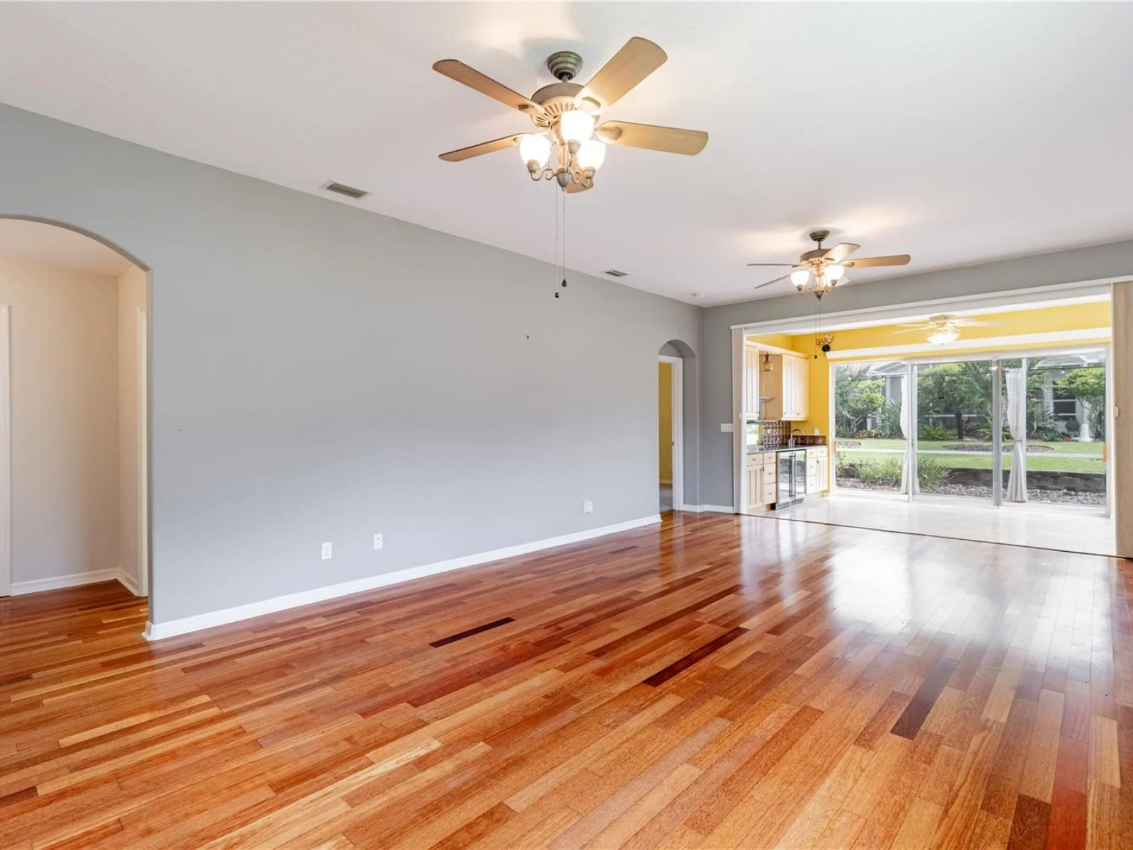 5370 INDIAN OCEAN LOOP, TAVARES, FL — photo 13
