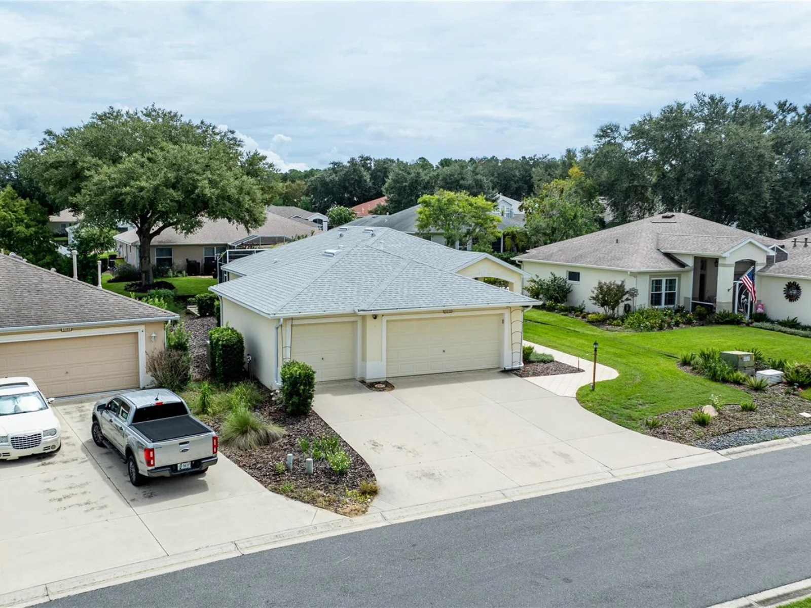5370 INDIAN OCEAN LOOP, TAVARES, FL — photo 49