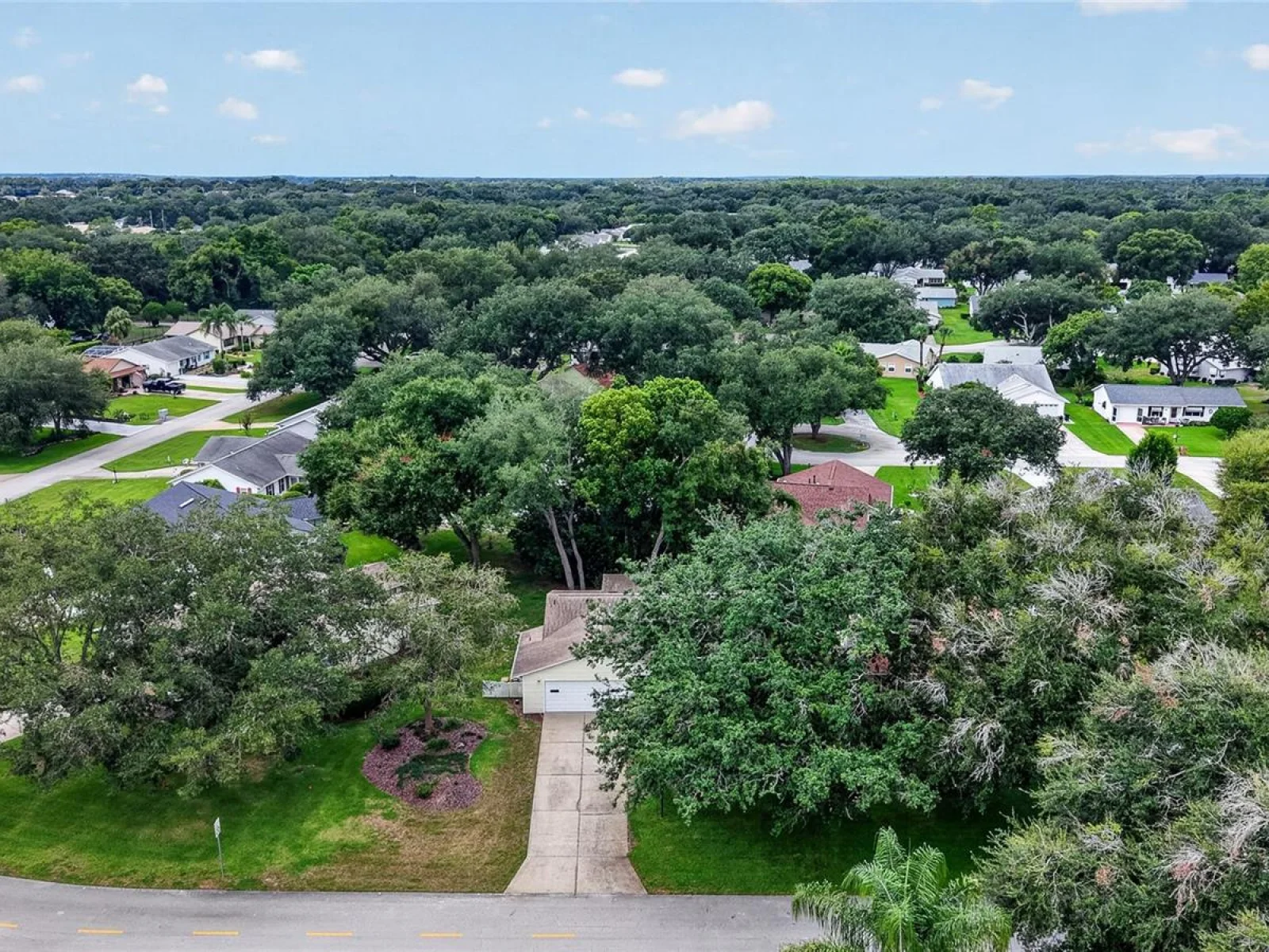 822 DUNDEE CIR, LEESBURG, FL — photo 4