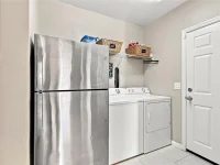10254 LENOX ST — photo 10