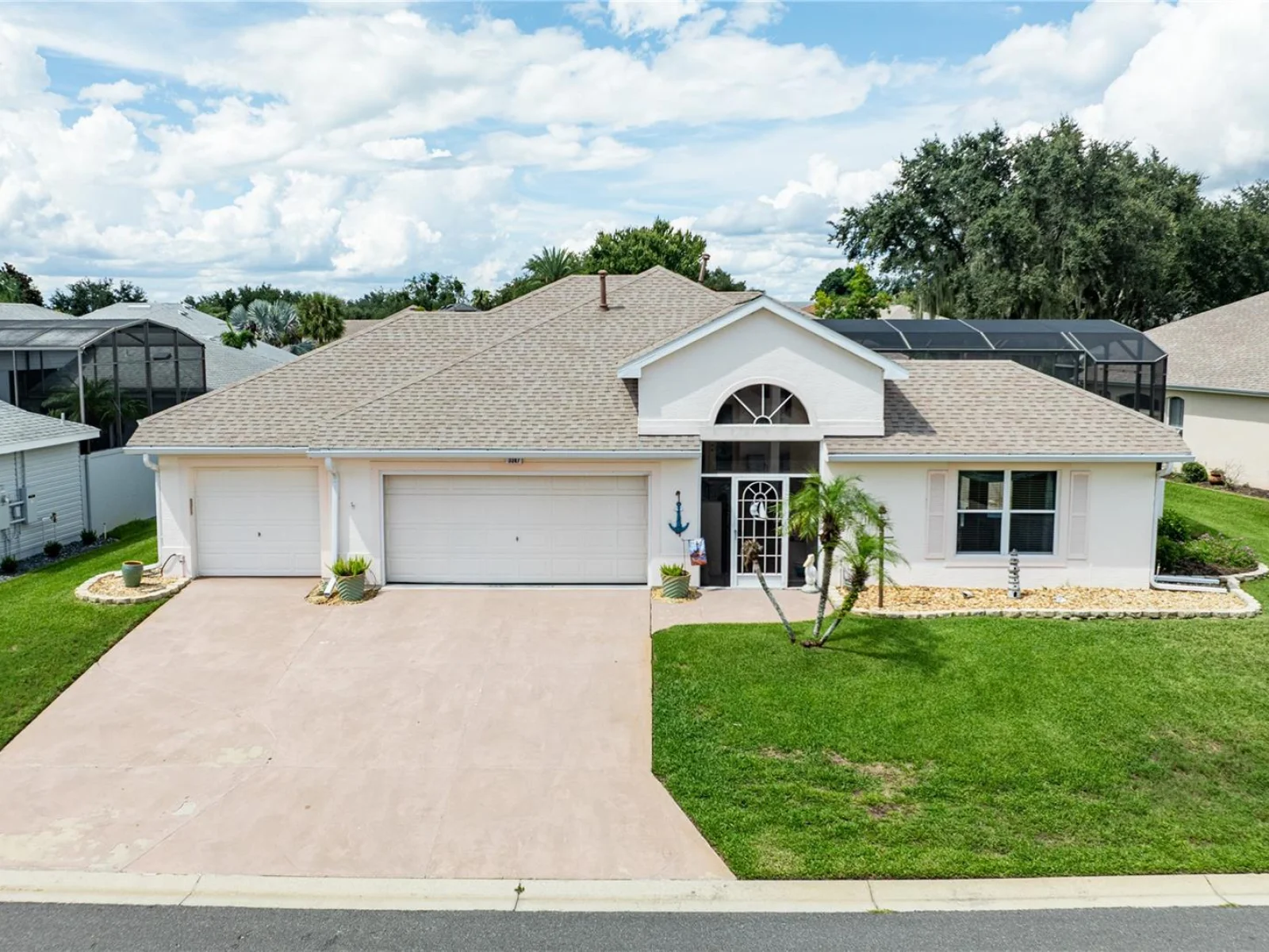 3347 SARATOGA DR, TAVARES, FL — photo 1