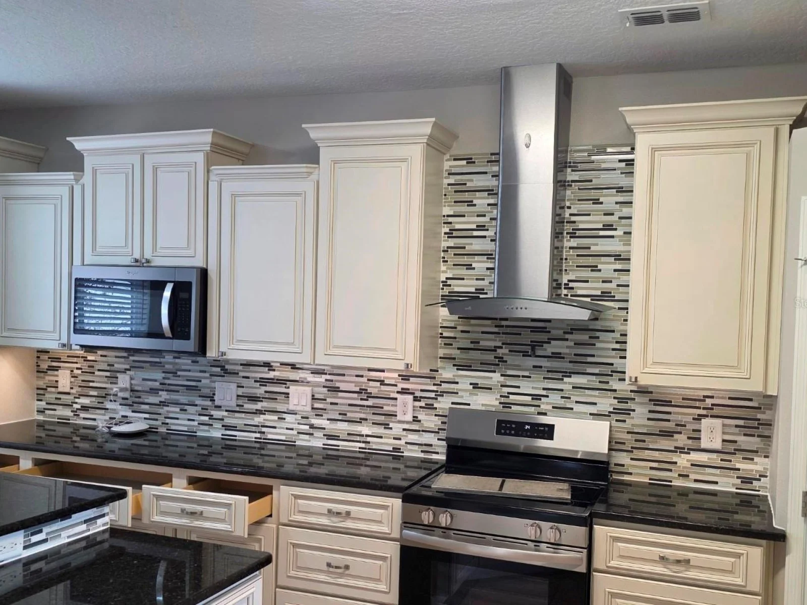 2803 EAGLE LAKE DR, CLERMONT, FL — photo 4